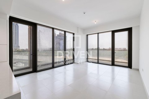 Al Wasl, Dubai, UAE의 아파트 침실 2개, 145제곱미터 번호 682699