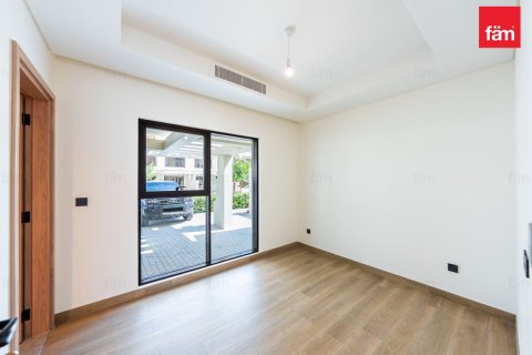 Casa urbana para venda em Dubai, EAU 5 quartos, 201.8 m2 № 719811 - foto 12