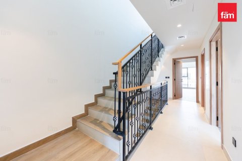 Casa urbana para venda em Dubai, EAU 5 quartos, 201.8 m2 № 719811 - foto 13