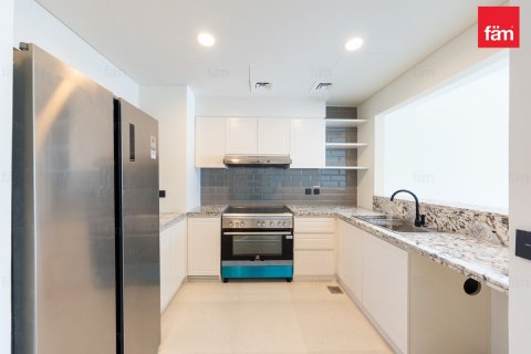 Casa urbana para venda em Dubai, EAU 5 quartos, 201.8 m2 № 719811 - foto 4