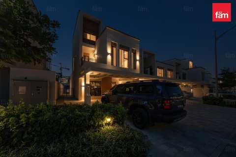 Casa urbana para venda em Dubai, EAU 5 quartos, 201.8 m2 № 719811 - foto 22