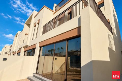 טאונהאוס למכירה ב Dubai, איחוד האמירויות  5 חדרי שינה, 201.8 מ"ר, מספר 719811 - תמונה 9