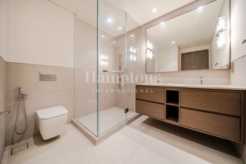 Apartment in Palm Jumeirah, Dubai, UAE 2 bedrooms, 121.23841500 sq.m. № 583440 - photo 9