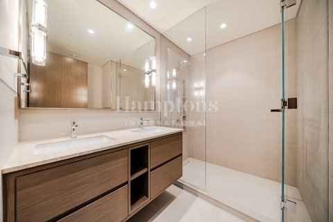Apartment in Palm Jumeirah, Dubai, UAE 2 bedrooms, 105.32970528 sq.m. № 583441 - photo 12