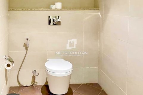 Apartment in Palm Jumeirah, Dubai, UAE 56 sq.m. № 708840 - photo 8