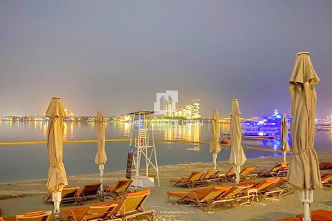 Apartment in Palm Jumeirah, Dubai, UAE 56 sq.m. № 708840 - photo 15