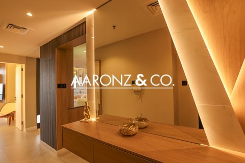 Διαμέρισμα σε Jumeirah Lake Towers, Dubai, ΗΑΕ 2 υπνοδωμάτια, 164.7 τ.μ. Αρ. 670720 - φωτογραφία 24