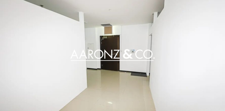 Ured u gradu Business Bay, Dubai, UAE 145.8 m2 Br. 670732