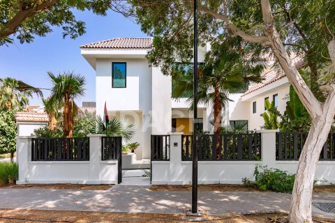 Vila u Jumeirah Islands, Dubai, UAE 6 spavaćih soba, 937 m2 Br. 763122 - fotografija 30