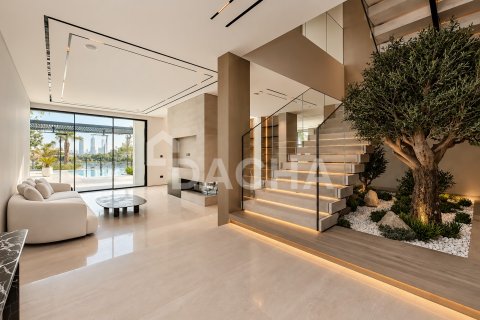 Vila u Jumeirah Islands, Dubai, UAE 6 spavaćih soba, 937 m2 Br. 763122 - fotografija 2