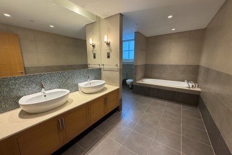 Apartment sa Palm Jumeirah, Dubai, UAE 3 silid-tulugan, 377 sq.m. № 734439 - larawan 17