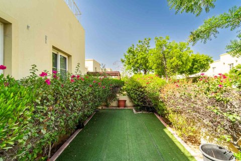 Villa in Dubai, UAE 3 bedrooms, 461 sq.m. № 734437 - photo 19