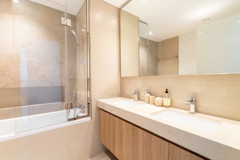 Apartament na sprzedaż w Zabeel, Dubai, ZEA 2 sypialnie, 112 mkw., nr 734440 - zdjęcie 13