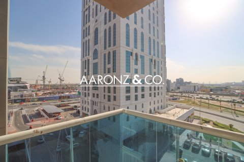 Apartment in Jumeirah Lake Towers, Dubai, UAE 1 bedroom, 91 sq.m. № 690575 - photo 2