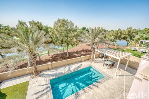 Villa till försäljning i Jumeirah Golf Estates, Dubai, UAE 5 sovrum, 680 kvm Nr. 680820 - fotografi 2