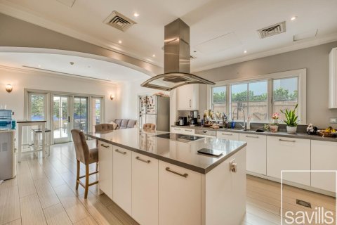 Villa till försäljning i Jumeirah Golf Estates, Dubai, UAE 5 sovrum, 680 kvm Nr. 680820 - fotografi 6