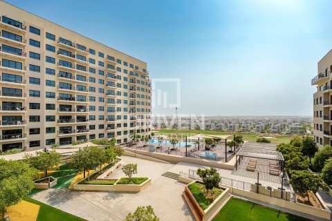 Appartamento in vendita a Dubai South (Dubai World Central), Dubai, EAU 2 camere da letto, 92 mq. № 654618 - foto 1