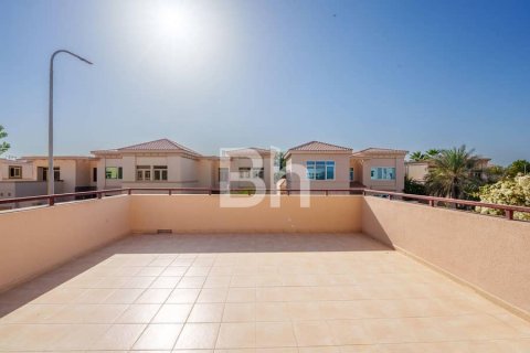 Снять в аренду виллу в Халифа-Сити, Абу-Даби, ОАЭ 5 спален, 534м2, № 616922 - фото 19