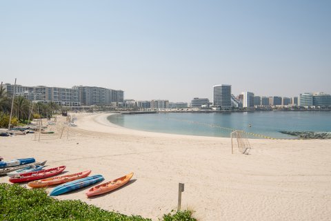 Apartamento en Al Raha Beach, Abu Dhabi, EAU 2 dormitorios, 234.17 m² № 748394