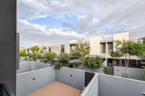 تاون هاوس للبيع في Tilal City، الشارقة، الإمارات العربية المتحدة 4 غرفة نوم ، 247.21 متر مربع ، رقم 748397 - صورة 23