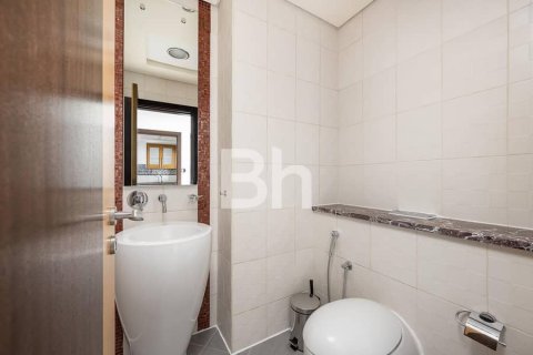 Apartemen di Jumeirah Beach Residence, Dubai, UEA 2 kamar tidur, 136 m2 nomor 645341 - foto 18