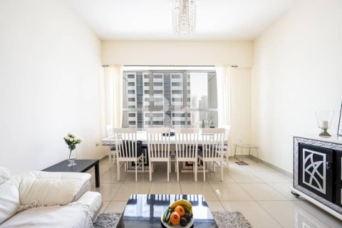 Apartamento en alquiler en Jumeirah Lake Towers, Dubai, EAU 3 dormitorios, 122 m2 № 645340 - foto 2