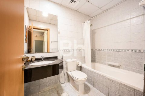 Apartamento en alquiler en Jumeirah Lake Towers, Dubai, EAU 3 dormitorios, 122 m2 № 645340 - foto 13