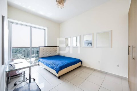 Apartamento en alquiler en Jumeirah Lake Towers, Dubai, EAU 3 dormitorios, 122 m2 № 645340 - foto 7
