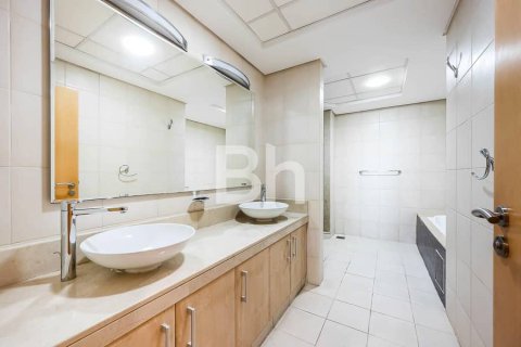 Διαμέρισμα σε Palm Jumeirah, Dubai, ΗΑΕ 2 υπνοδωμάτια, 186 τ.μ. Αρ. 645339 - φωτογραφία 6