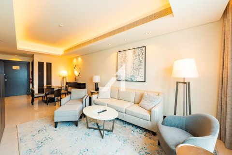 Lägenhet till försäljning i Dubai, UAE 1 sovrum, 74 kvm Nr. 658907 - fotografi 6