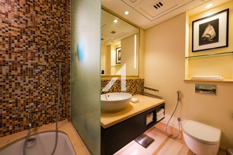 Lägenhet till försäljning i Dubai, UAE 1 sovrum, 74 kvm Nr. 658907 - fotografi 10