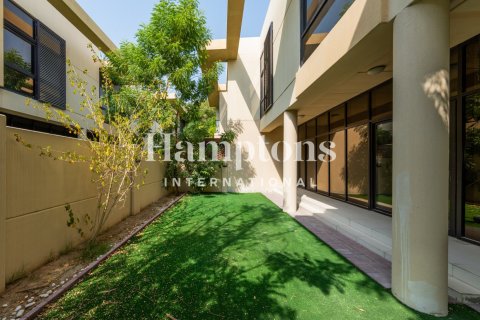 Adosado en alquiler en DAMAC Hills (Akoya by DAMAC), Dubai, EAU 3 dormitorios, 253.06777200 m2 № 739707 - foto 12
