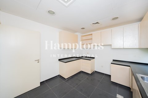 Adosado en alquiler en DAMAC Hills (Akoya by DAMAC), Dubai, EAU 3 dormitorios, 253.06777200 m2 № 739707 - foto 5