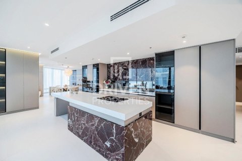 Apartament në Downtown Dubai (Downtown Burj Dubai), Emiratet e Bashkuara Arabe 4 dhoma gjumi, 366.13 m2. № 741762 - Foto 13