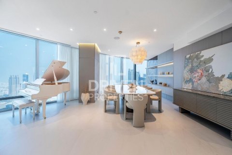 Apartament në Downtown Dubai (Downtown Burj Dubai), Emiratet e Bashkuara Arabe 4 dhoma gjumi, 366.13 m2. № 741762 - Foto 14
