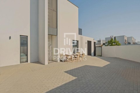 Villa para venda em Dubai South (Dubai World Central), Dubai, EAU 4 quartos, 311.13 m2 № 741760 - foto 18