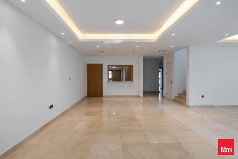 Villa till försäljning i Dubai, UAE 5 sovrum, 325.2 kvm Nr. 621379 - fotografi 6
