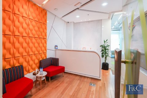 Birojs Business Bay, Dubaijā, AAE 246 m2 Nr. 704705 - attēls 3