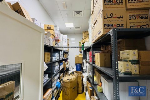 Al Quoz, Dubai, संयुक्त अरब अमीरात में गोदाम, 818 वर्ग मीटर, संख्या 704703 - फ़ोटो 6