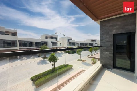 Vila u Dubai, UAE 6 spavaćih soba, 293.8 m2 Br. 645676 - fotografija 14
