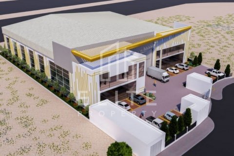 Warehouse in Dubai Investment Park, UAE 3559 sq.m. № 620194 - photo 1