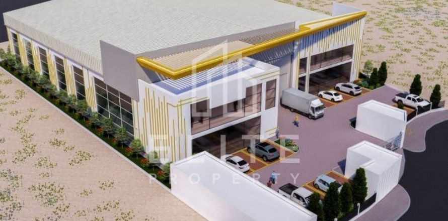 Warehouse in Dubai Investment Park, UAE 3559 sq.m. № 620194