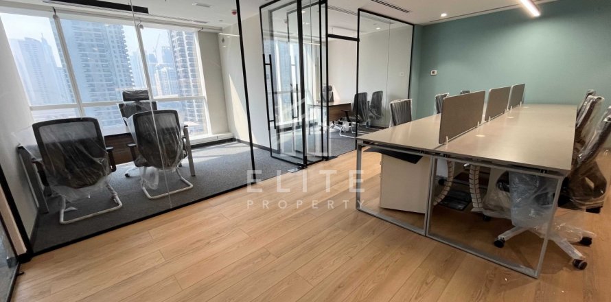 Jumeirah Lake Towers, Dubai, UAE의 사무실 102제곱미터 번호 620195