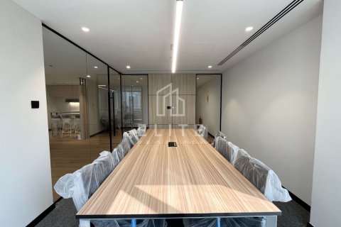 Jumeirah Lake Towers, Dubai, UAE의 판매용 사무실 102제곱미터 번호 620195 - 사진 3