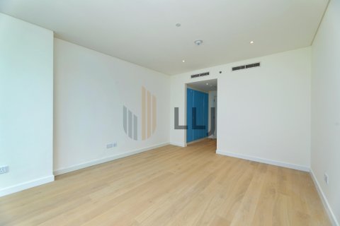 Appartamento in affitto a Saadiyat Island, Abu Dhabi, EAU 3 camere da letto, 285 mq. № 624158 - foto 14