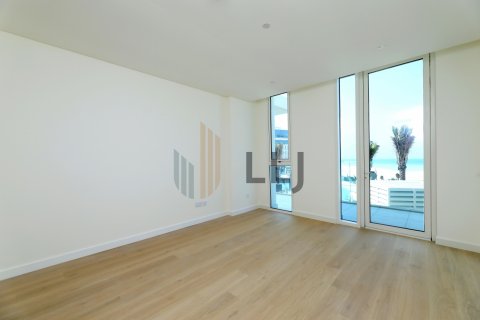 Appartamento in affitto a Saadiyat Island, Abu Dhabi, EAU 3 camere da letto, 285 mq. № 624158 - foto 17