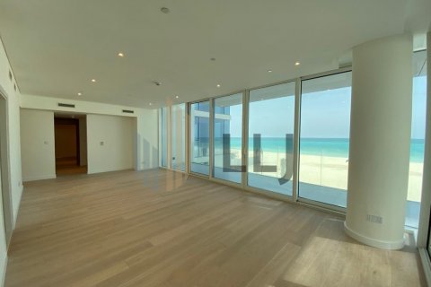 Appartamento in affitto a Saadiyat Island, Abu Dhabi, EAU 2 camere da letto, 226 mq. № 624157 - foto 2