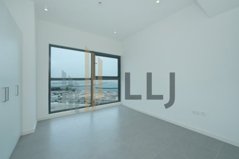 Apartment in Al Reem Island, Abu Dhabi, UAE 3 bedrooms, 144.3 sq.m. № 624153 - photo 11