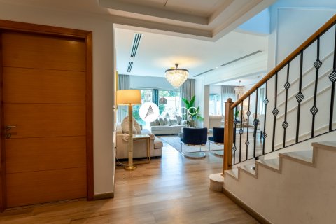 Vila v Jumeirah Park, Dubai, SAE 4 ložnice, 510.8 m² Č.: 623421 - fotografie 13
