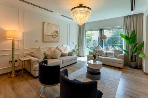Vila v Jumeirah Park, Dubai, SAE 4 ložnice, 510.8 m² Č.: 623421 - fotografie 4